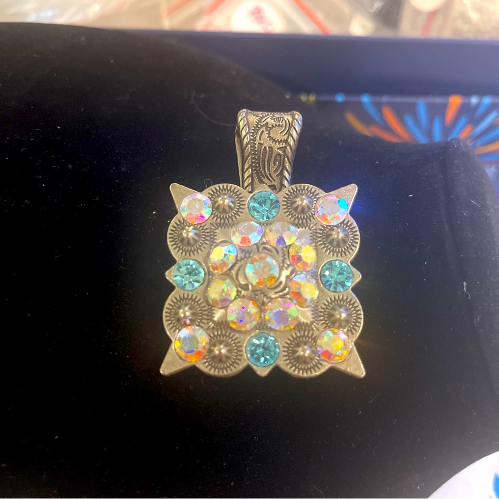 BHW Western Vintage brooch  - Silver Tone Metal W/ Blue And Clear Rhinestones